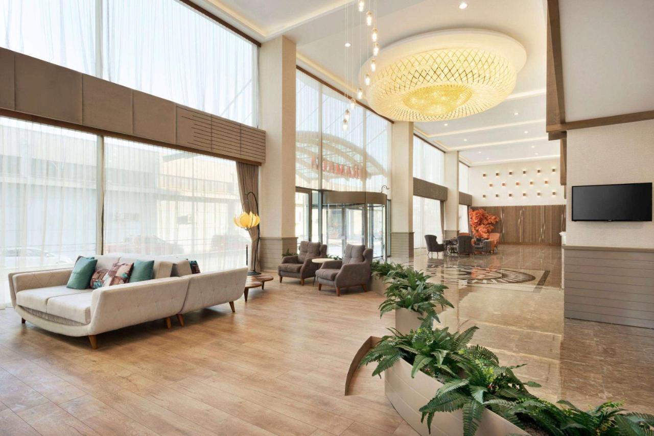 Ramada By Wyndham Iskenderun Hotel Exterior photo