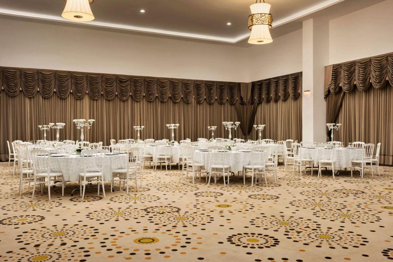 Ramada By Wyndham Iskenderun Hotel Exterior photo