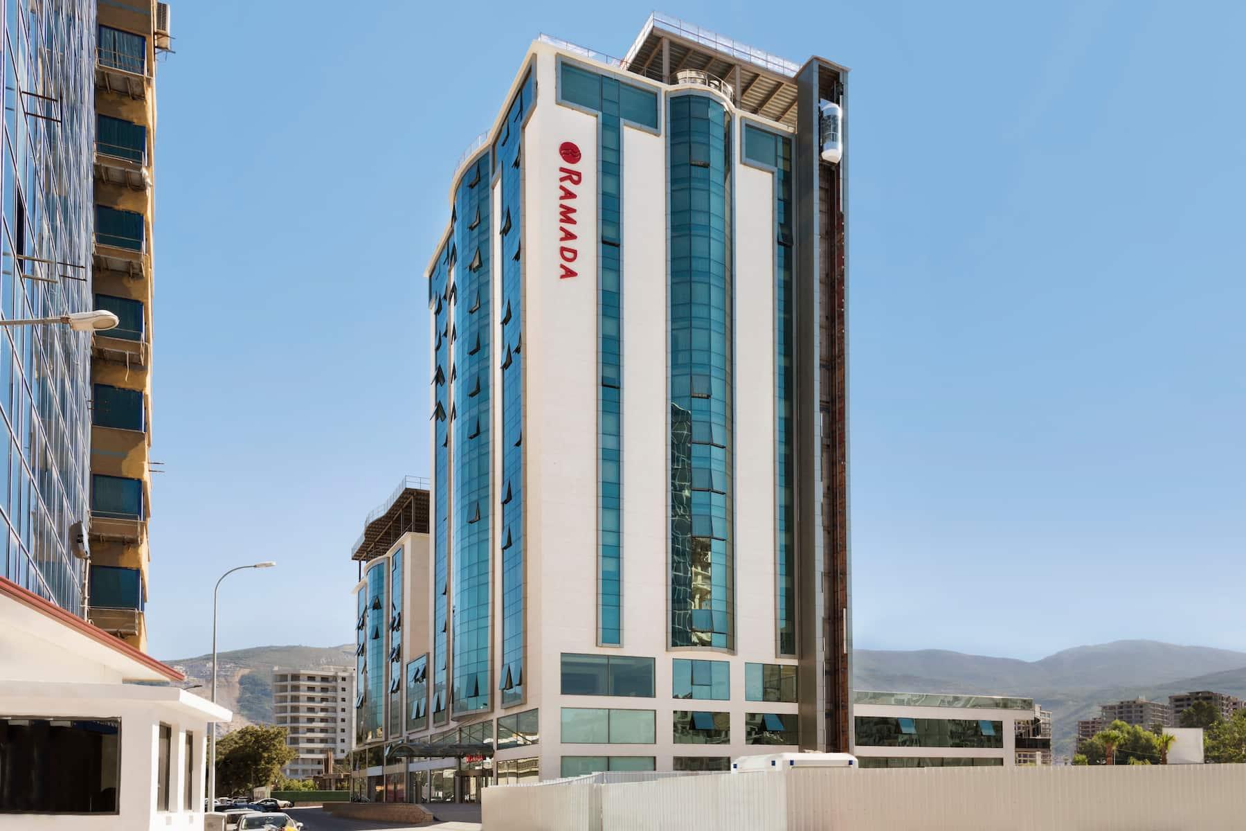 Ramada By Wyndham Iskenderun Hotel Exterior photo