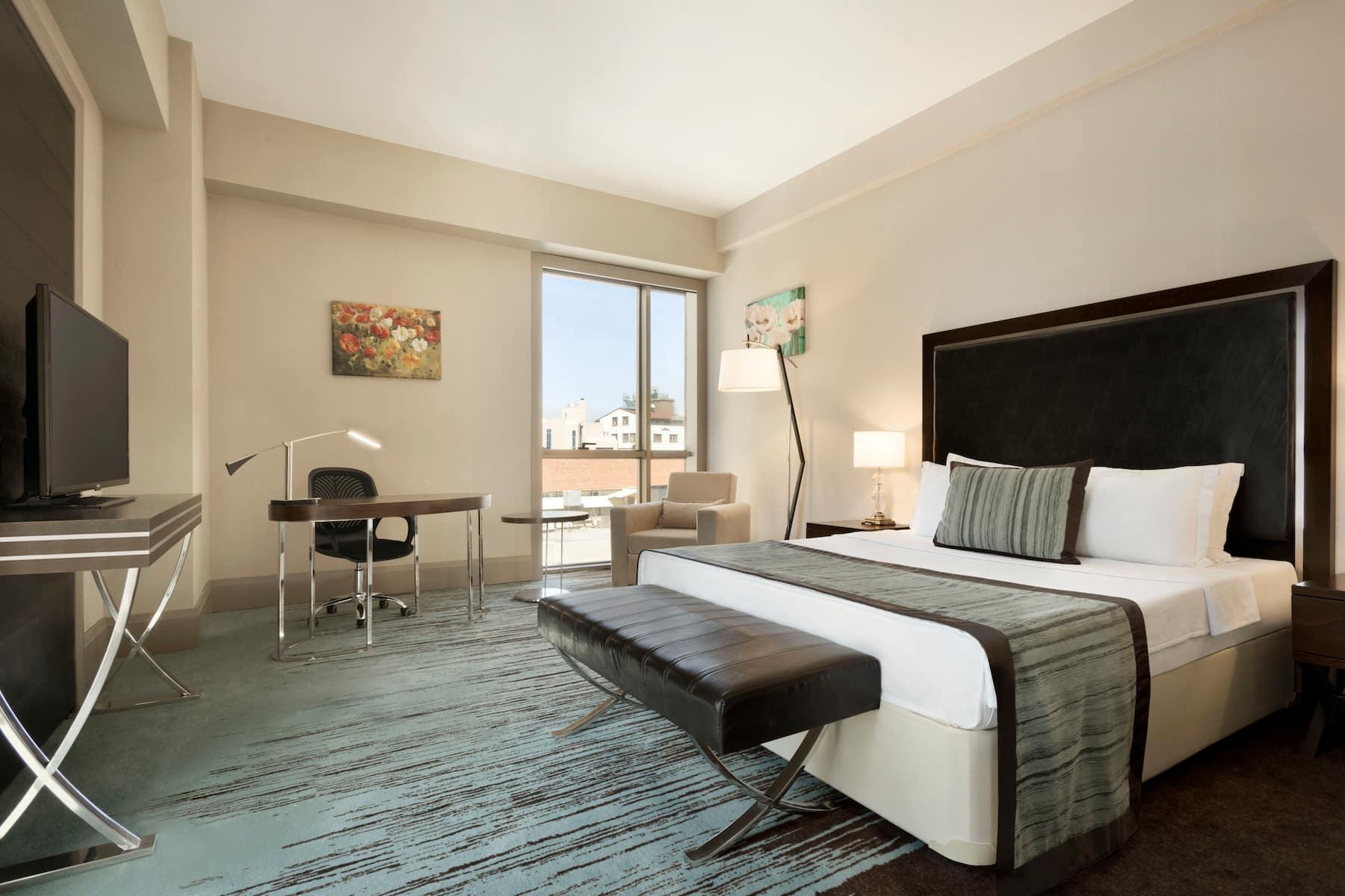 Ramada By Wyndham Iskenderun Hotel Exterior photo