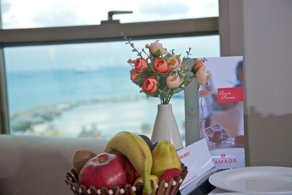 Ramada By Wyndham Iskenderun Hotel Exterior photo
